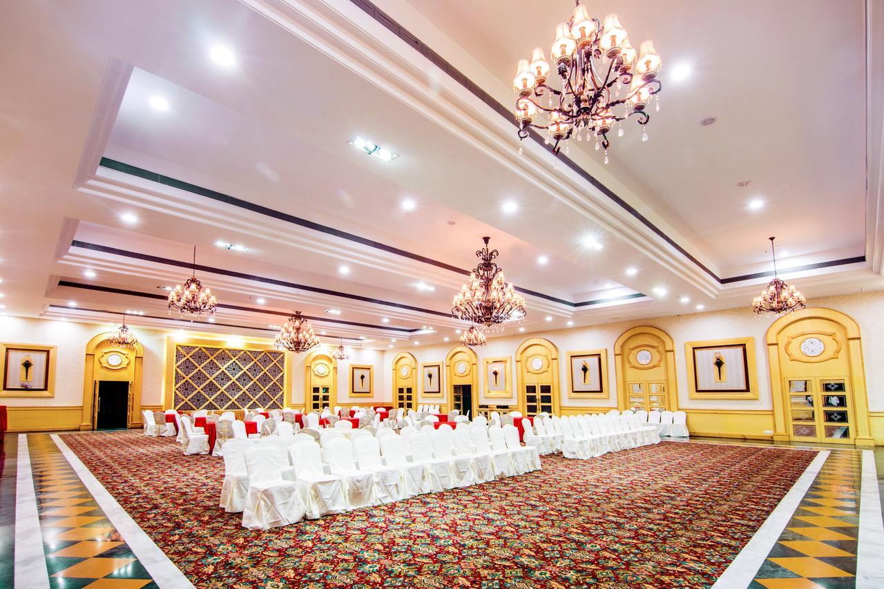 Club Paraiso Raipur  Exterior photo